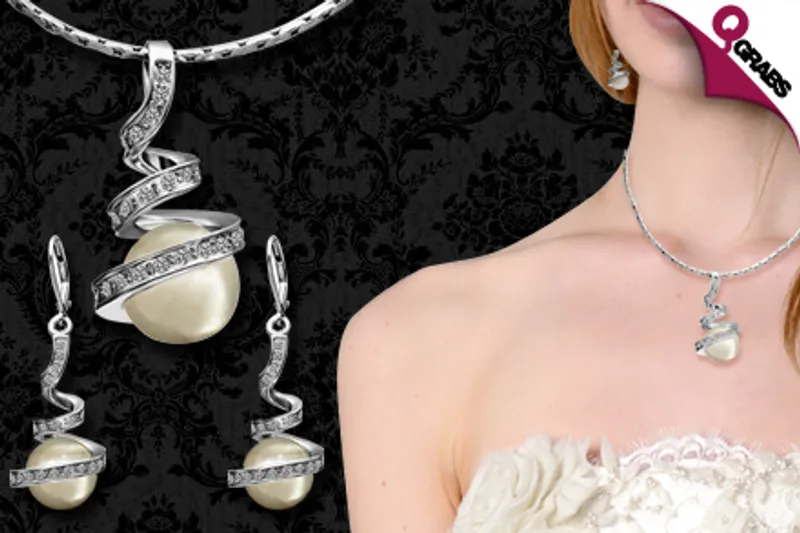 From QR79, Add Some Swirling Style with Pearl Jewelry Sets! (Up to QR278 Value)